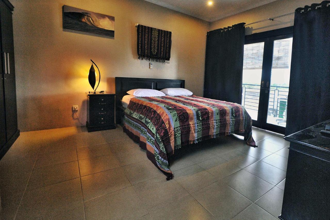普拉亚Wave House Gerupuk South Lombok住宿加早餐旅馆 外观 照片